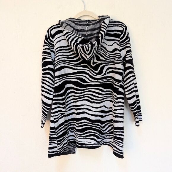 Sioni Zebra Print Cozy Open Front Hooded Cardigan Size L - Picture 4 of 4